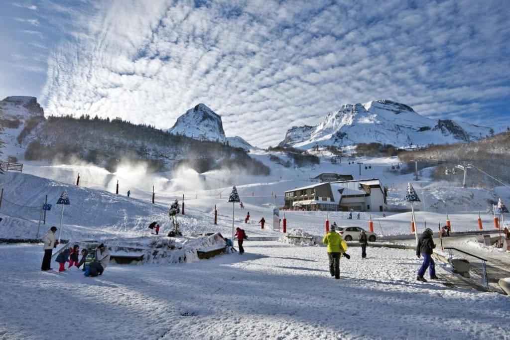 L'Escapade Montagneuse Lägenhet Eaux-Bonnes Exteriör bild